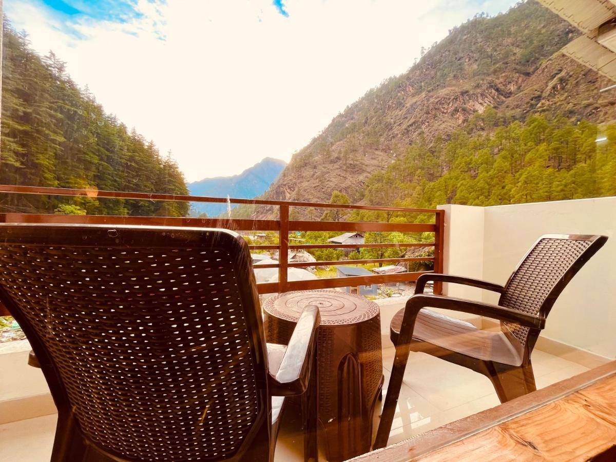 Hotel Winterline, Kasol Exterior photo